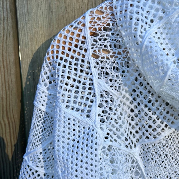 New with tags! Alala Pullover White Lace Boho Crochet New Sz. XS - Picture 8 of 8